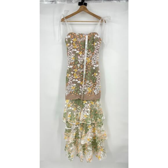 ELLIATT | NWT Experience Maxi Dress in Multi Floral Embroidered Tiered Gown S - Picture 3 of 16